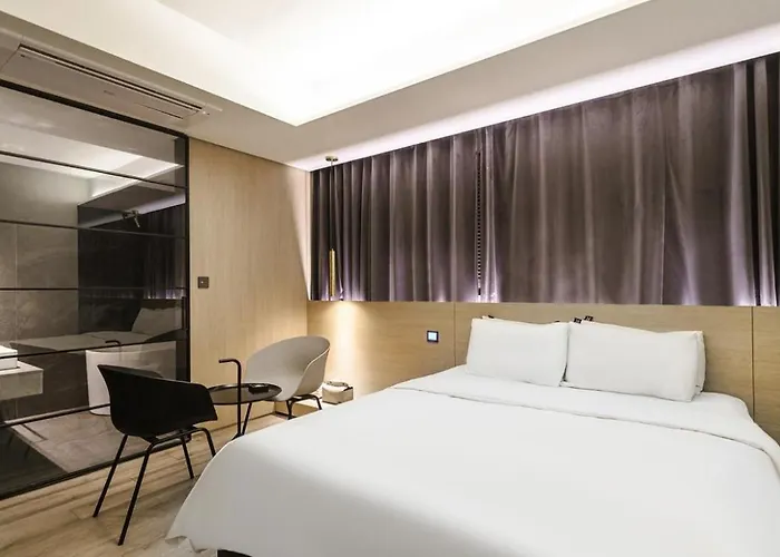 Hotel H Wangsimni