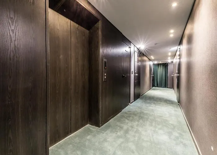 Hotel H Wangsimni 2*