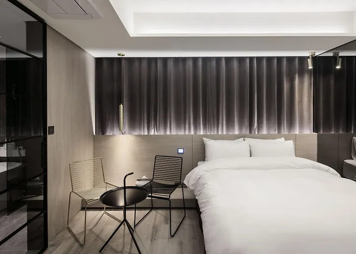H Wangsimni Hotel